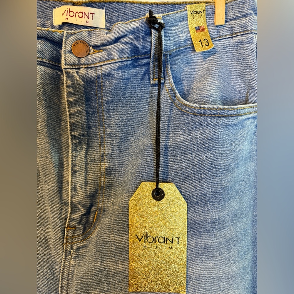 Women’s Vibrant MIU Wide‎ Leg Jeans - Size 13 - NWT - Picture 6 of 10